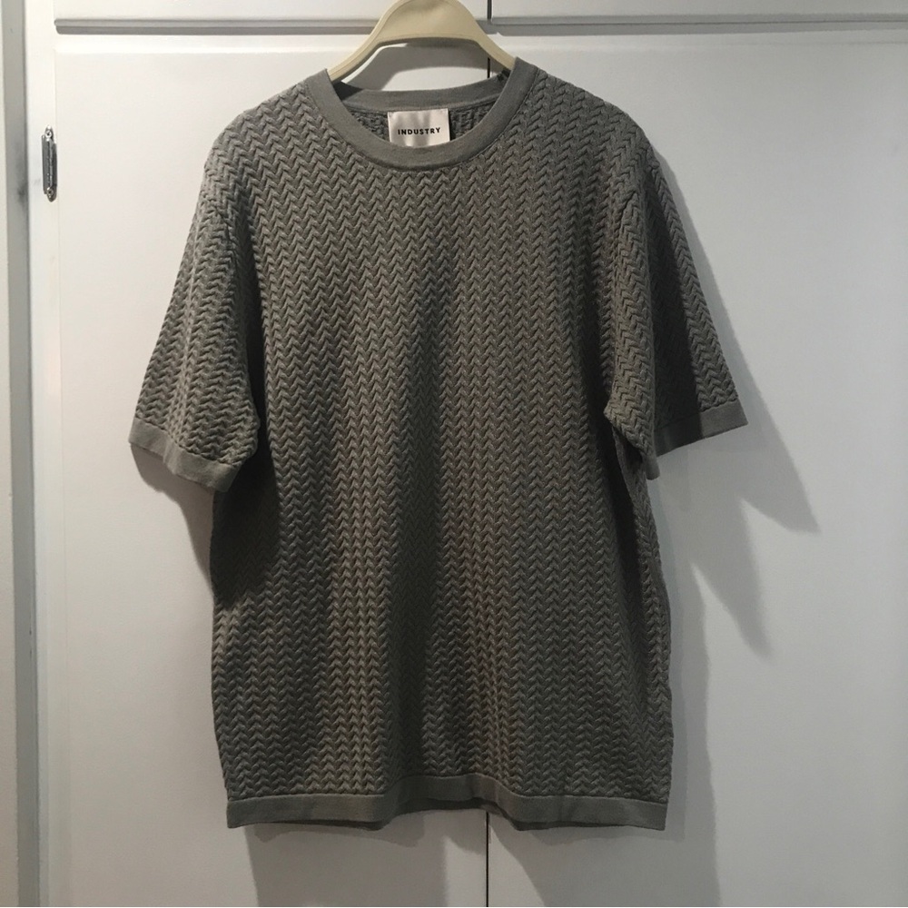 INDUSTRY Gray Textured Men's Shirt M Short Sleeve